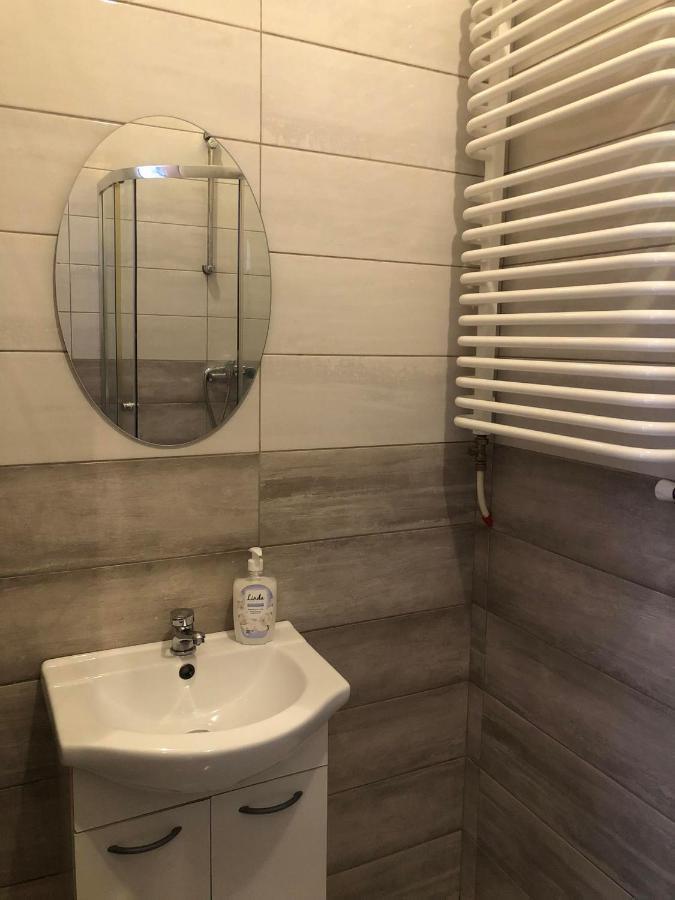 Apartament Nad Jeziorem Ryn Ryn  Buitenkant foto